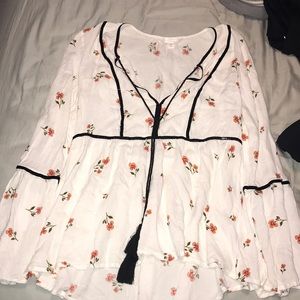 Lauren Conrad long sleeve shirt